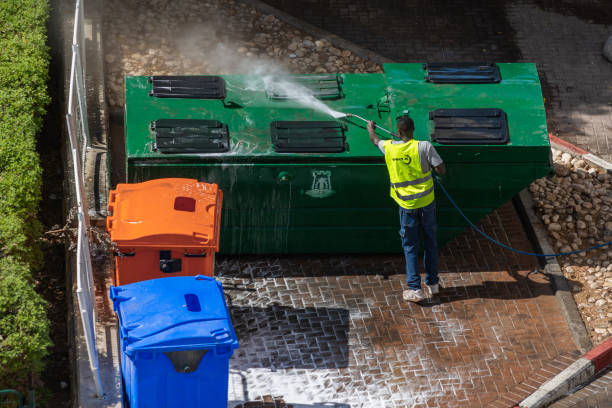 Best Deck Cleaning Services  in Gaylord, MI